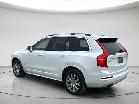 Used 2019 Volvo XC90 T6 Momentum w/ Advanced Package AWD/4WD image 10