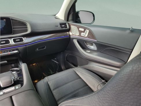 Used 2023 Mercedes-Benz GLS 450 4MATIC image 21