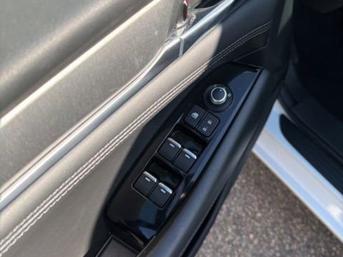 Used 2020 MAZDA MAZDA6 Touring FWD image 14