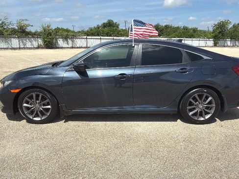 Used 2020 Honda Civic EX image 2