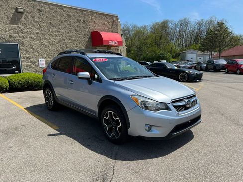 Used 2015 Subaru Crosstrek 2.0i Premium AWD/4WD image 3