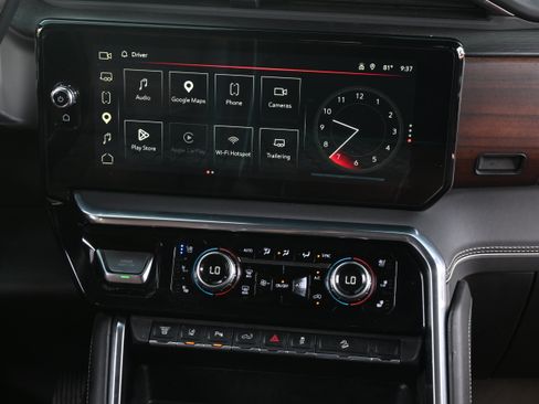 Used 2024 GMC Sierra 2500 Denali Ultimate w/ Max Trailering Package AWD/4WD image 33