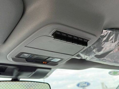 New 2026 Ford F550 4x4 Regular Cab Super Duty image 31