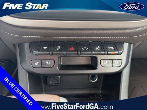 Used 2021 GMC Canyon Denali RWD image 23
