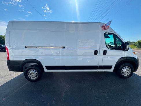 Used 2023 RAM ProMaster 2500 FWD image 5
