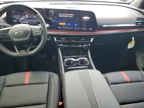 New 2026 Chevrolet Traverse RS image 7