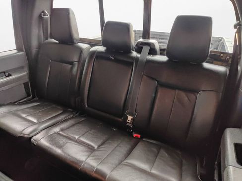 Used 2015 Ford F350 Lariat w/ Lariat Interior Package image 21