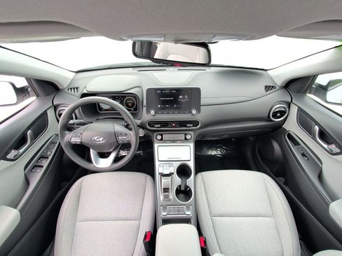 Certified 2023 Hyundai Kona SE FWD image 14
