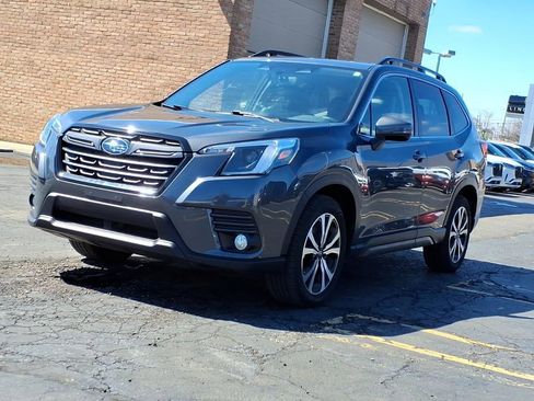 Used 2023 Subaru Forester Limited w/ Popular Package #2 AWD/4WD image 3
