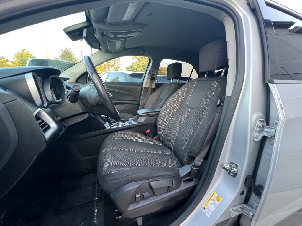 Used 2013 Chevrolet Equinox LT AWD/4WD image 11