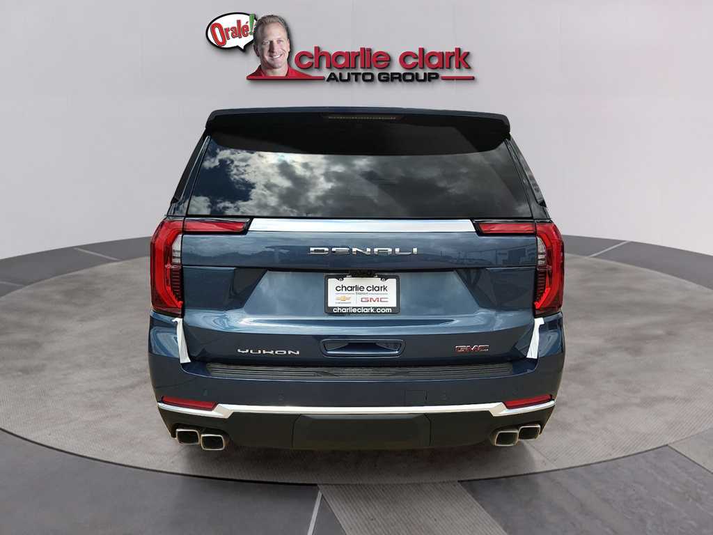 New 2026 GMC Yukon Denali w/ Denali Reserve Package AWD/4WD image 4
