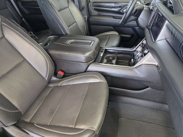 Used 2024 GMC Yukon Denali RWD image 12