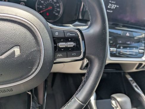 Used 2022 Kia Sorento S w/ Panoramic Sunroof Package FWD image 17