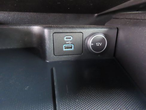 Used 2021 Ford Escape SE w/ Convenience Package AWD/4WD image 9