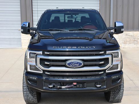 Used 2021 Ford F350 Platinum w/ Tremor Off-Road Package AWD/4WD image 10