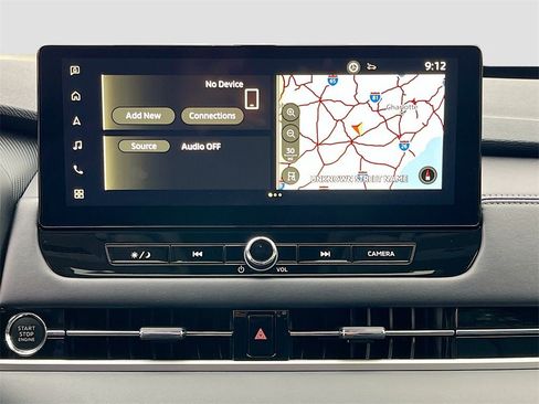 New 2025 Mitsubishi Outlander SE image 14