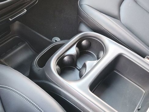 New 2026 Chrysler Pacifica Select image 17