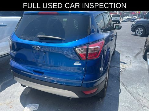 Used 2017 Ford Escape SE FWD image 4