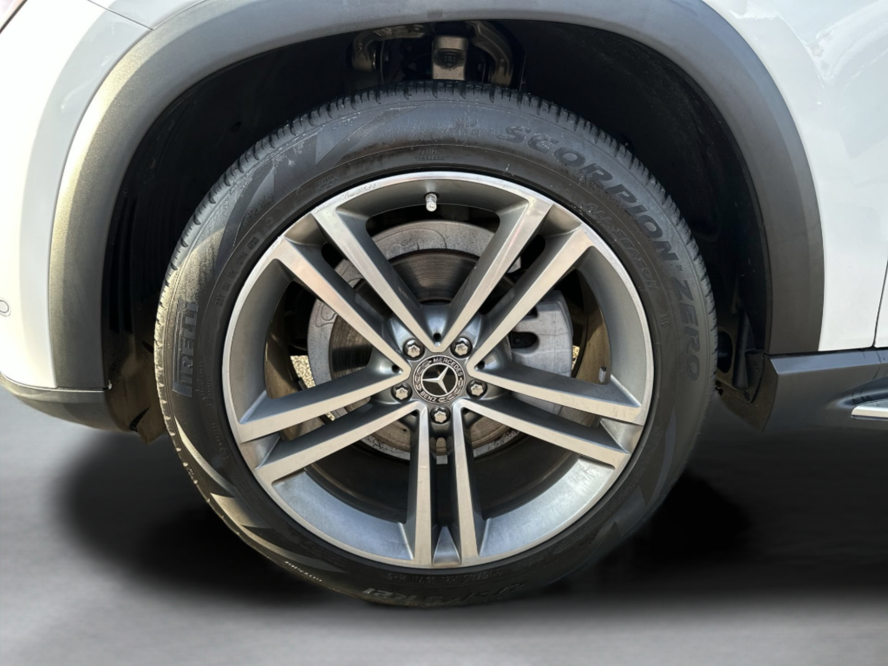 Used 2020 Mercedes-Benz GLE 350 image 29