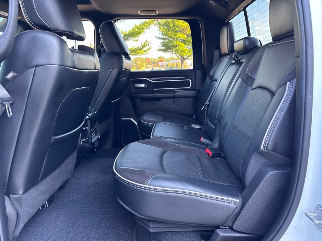 Used 2022 RAM 2500 Laramie AWD/4WD image 16