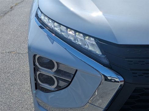 New 2025 Mitsubishi Eclipse Cross ES image 9