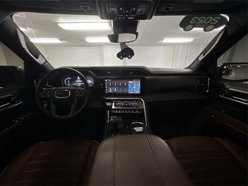 Certified 2023 GMC Sierra 1500 Denali Ultimate image 21