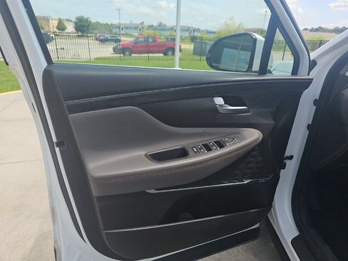 Used 2020 Hyundai Santa Fe SEL w/ Convenience + Premium Package FWD image 11