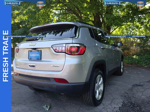 Used 2019 Jeep Compass Latitude w/ Popular Equipment Group AWD/4WD image 33