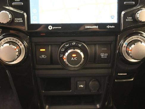 Certified 2022 Toyota 4Runner TRD Off-Road Premium w/ TRD Black Wheel Package (TMS) AWD/4WD image 23