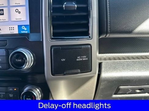 Used 2018 Ford F150 Lariat w/ Equipment Group 502A Luxury AWD/4WD image 34