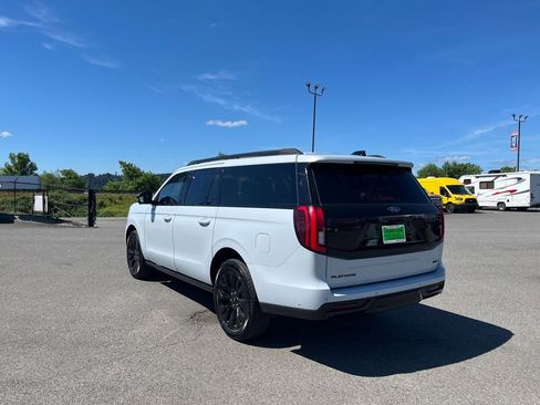 Used 2025 Ford Expedition Max Platinum w/ Stealth Appearance Package AWD/4WD image 6