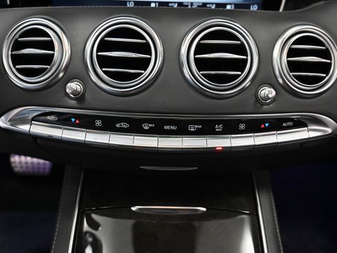 Used 2016 Mercedes-Benz S 63 AMG 4MATIC Coupe image 26