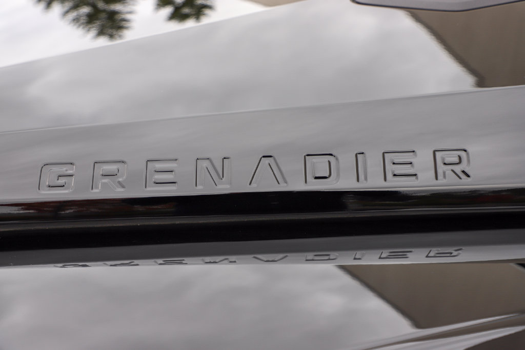 Used 2025 INEOS Grenadier Station Wagon AWD/4WD image 39