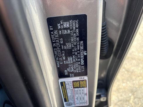 Used 2025 Kia Sportage LX FWD image 27