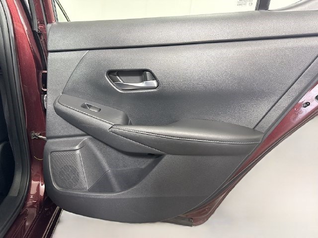 Used 2022 Nissan Sentra SV FWD image 27