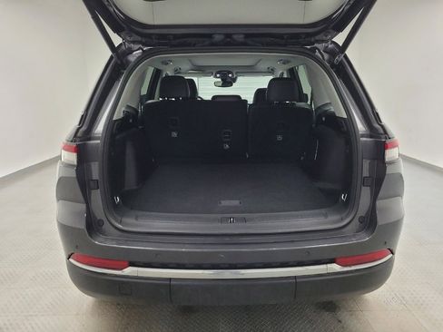 Used 2022 Jeep Grand Cherokee Limited 4xe image 29