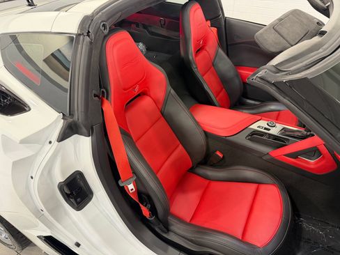 Used 2019 Chevrolet Corvette ZR1 RWD image 13