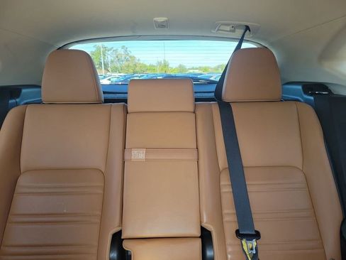 Used 2018 Lexus NX 300 FWD image 5