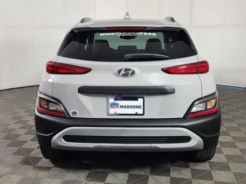 Used 2022 Hyundai Kona SEL AWD/4WD image 6