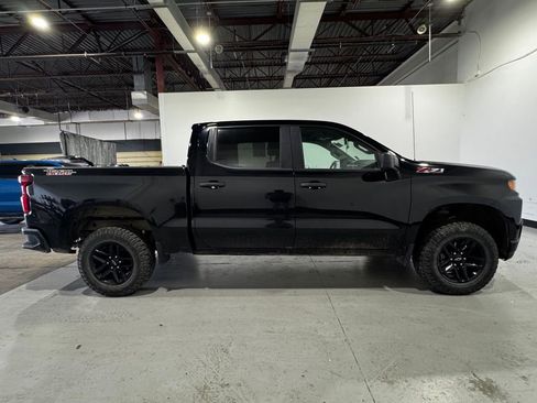Used 2022 Chevrolet Silverado 1500 Custom Trail Boss w/ LPO, Dark Essentials Package image 5
