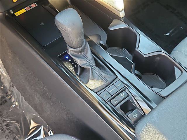 Used 2025 Toyota Camry LE w/ Convenience Package FWD image 17