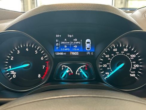 Used 2017 Ford Escape Titanium AWD/4WD image 36