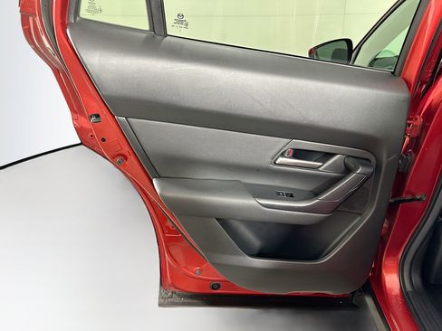 Used 2025 MAZDA CX-50 AWD 2.5 S w/ Preferred Package image 26