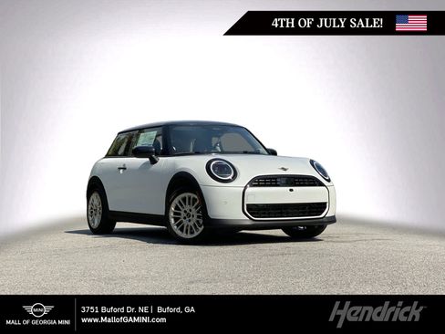 Used 2026 MINI Cooper 2-Door Hardtop FWD image 1