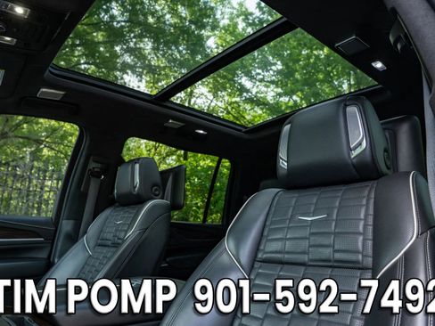 Used 2023 Cadillac Escalade ESV Sport Platinum w/ Heavy-Duty Trailer Package AWD/4WD image 12