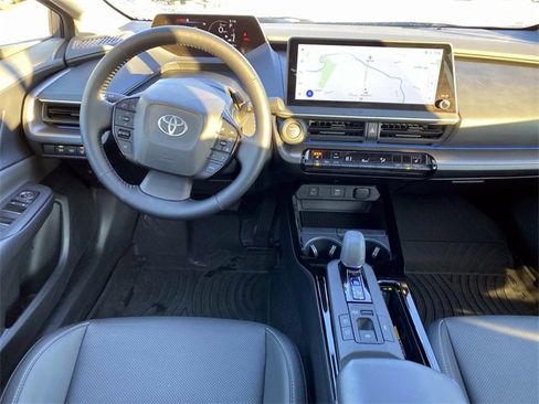Used 2024 Toyota Prius Limited image 10