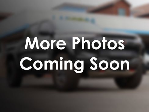 Used 2026 Chevrolet Colorado ZR2 w/ Technology Package AWD/4WD image 2