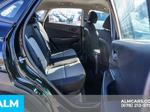 Used 2021 Hyundai Kona SE image 22