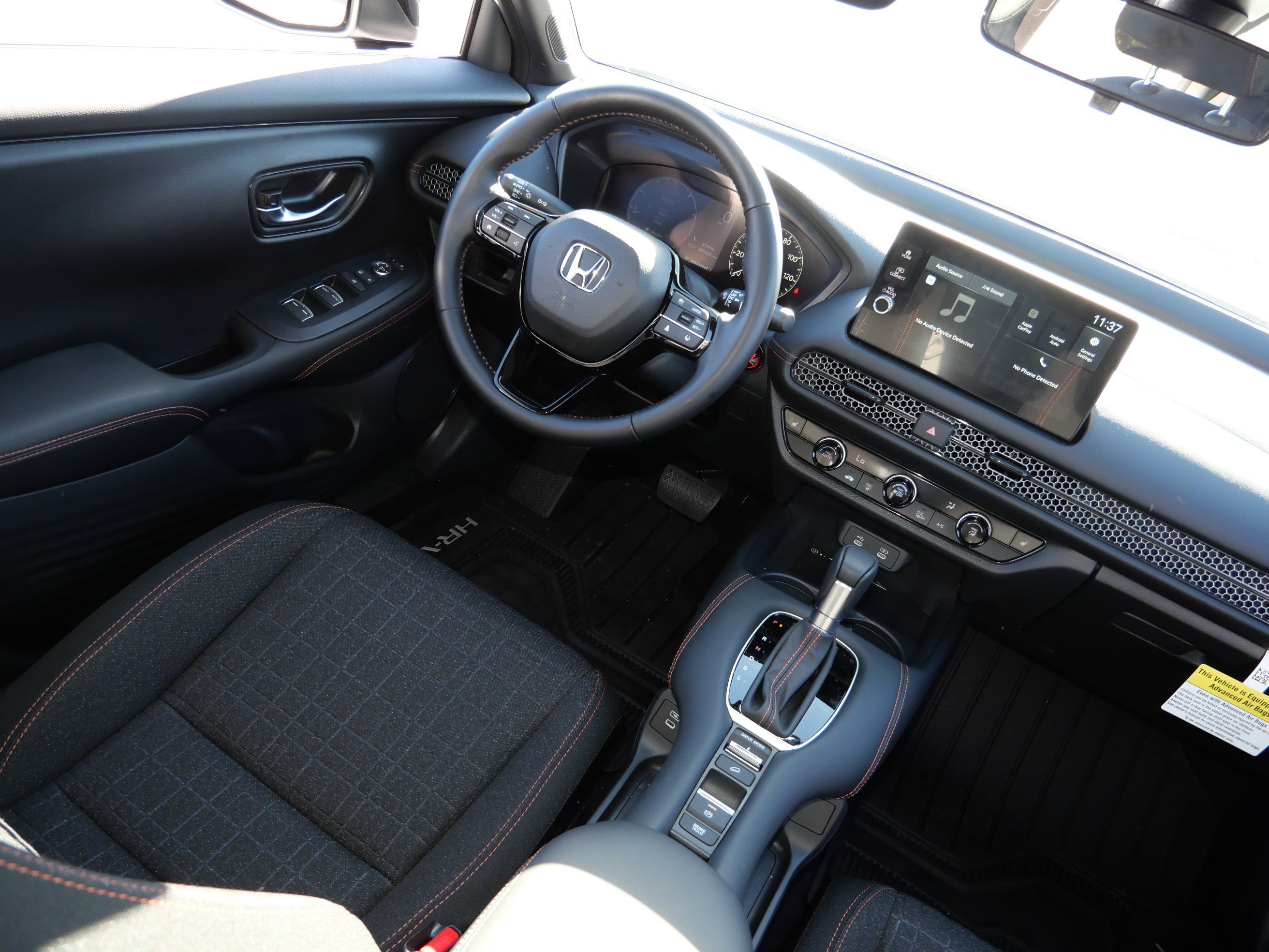 Used 2027 Honda HR-V Sport image 11