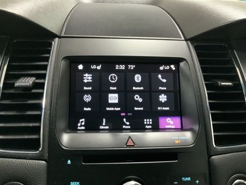 Used 2018 Ford Taurus SEL w/ Equipment Group 201A AWD/4WD image 28